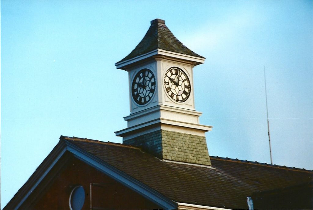Mossband Clock